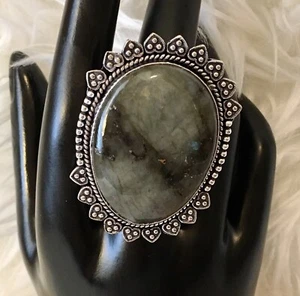 Enorme anello tedesco argento pietra labradorite verde misura 7,75 nuovo con etichette - Foto 1 di 10