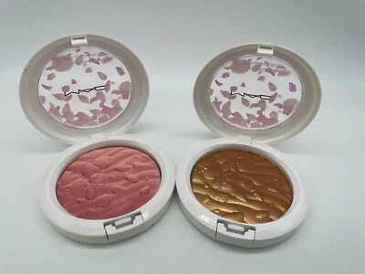 M.A.C. Boom Boom Bloom High-Light Powder~ Select your shade - Image 1 of 4