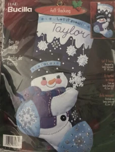 Bucilla fieltro medias muñeco de nieve kit 18” nuevo sin abrir 84588 - Imagen 1 de 3