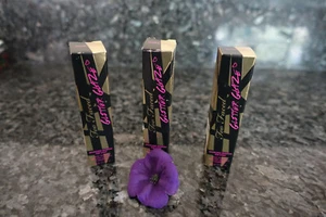 Too Faced glitter glaze sparkling shadow top coat select your color  - Picture 1 of 6