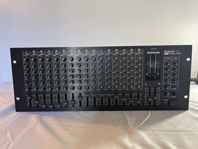 Roland M-160 16-Channel Line Mixer – Stereo Rack Recording Mixer, Tested Working - Image 1 of 4