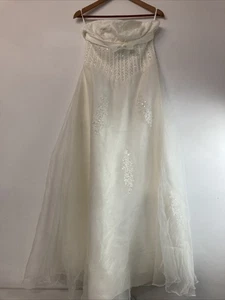 Kely Arden Ivory Wedding Dress - Strapless - Sparkle Skirt - Embroidered Bodice - Picture 1 of 8