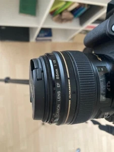 Canon EF 85 mm F/1.8 USM Objektiv - Bild 1 von 1