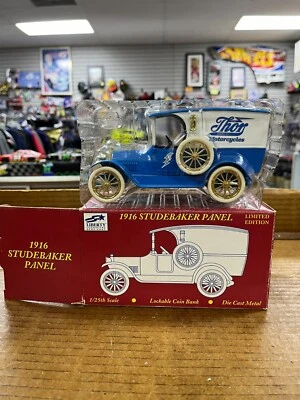 Liberty Classics 1916 Thor Motorcycles Studebaker Panel 1:25 Scale - Image 1 of 4