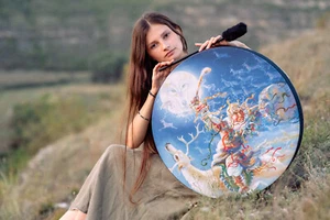 Tambor vegano sintonizable ""Shamanic Journey", tambor de mano 22'', instrumento de curación de sonido - Imagen 1 de 10