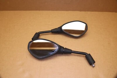 Par de espejos retrovisores de manillar Kawasaki KLE 650 Versys 2007 2008 2009 Foto 1 de 4