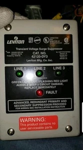 Supresor de sobretensiones de voltaje transitorio Leviton 42120-DY3 (TVSS) - Imagen 1 de 3