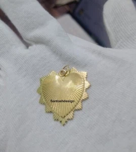 14k Solid Gold Fluted Heart Charm Pendant,Beautiful Heart 14k Gold Charm Pendant - Picture 1 of 2