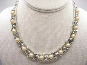 VTG BSK 1950s-1960s Faux Pearl Collar Statement Retro Necklace Hook Closure 0039 - Picture 1 of 6