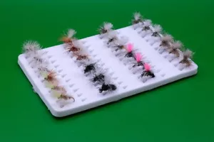 Set 24 mosche da pesca mosca secca emergenti e martelli klink Barbless mosca trota - Foto 1 di 2