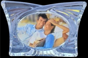 Vintage Mikasa Glas Fotorahmen Rechteck "Essenz" 6" Breite x 4" Höhe Oval Foto - Bild 1 von 11