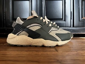 NIKE AIR huarache Crater Cargo Khaki Limestone Mens Sz 9.5 - Picture 1 of 6