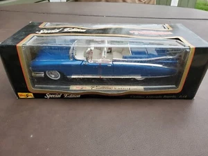 Maisto 1959 Cadillac Eldorado Barritz 1:18 Blue convertible - Picture 1 of 6