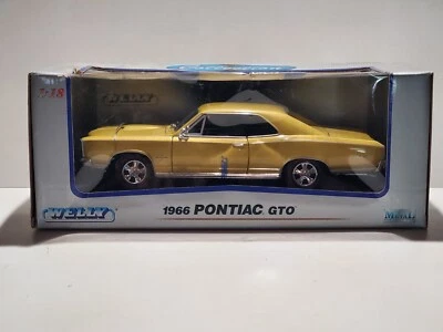 Welly 1966 Pontiac GTO 1:18 Scale Diecast Model Car Gold 2111 - Image 1 of 4