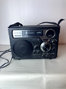 Panasonic radio FM/AM Model RF-2600 Made in Japan Works - Picture 1 of 6