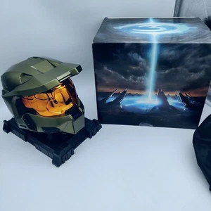 Microsoft Xbox 360 LIMITED Halo 3 Legendary Edition - Master Chief Helm OVP - Picture 1 of 15