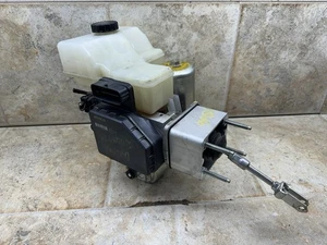 2017-2024 Nissan Titan ABS Power Brake Booster With Master Cylinder OEM 101k - Picture 1 of 19