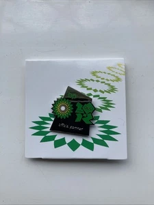 London 2012 Olympic BP Official Partner Pin Badge - Picture 1 of 2