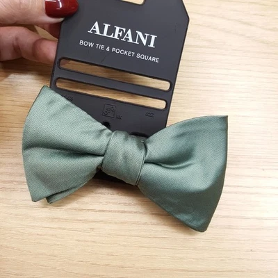 Gravata borboleta masculina ALFANI cetim verde perfeito sólido pré-amarrada - Imagem 1 de 3