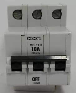 Interruptor de circuito MEM 103MB 10A 10Amp M9 tipo B triple polo TP 3P MCB - Imagen 1 de 3