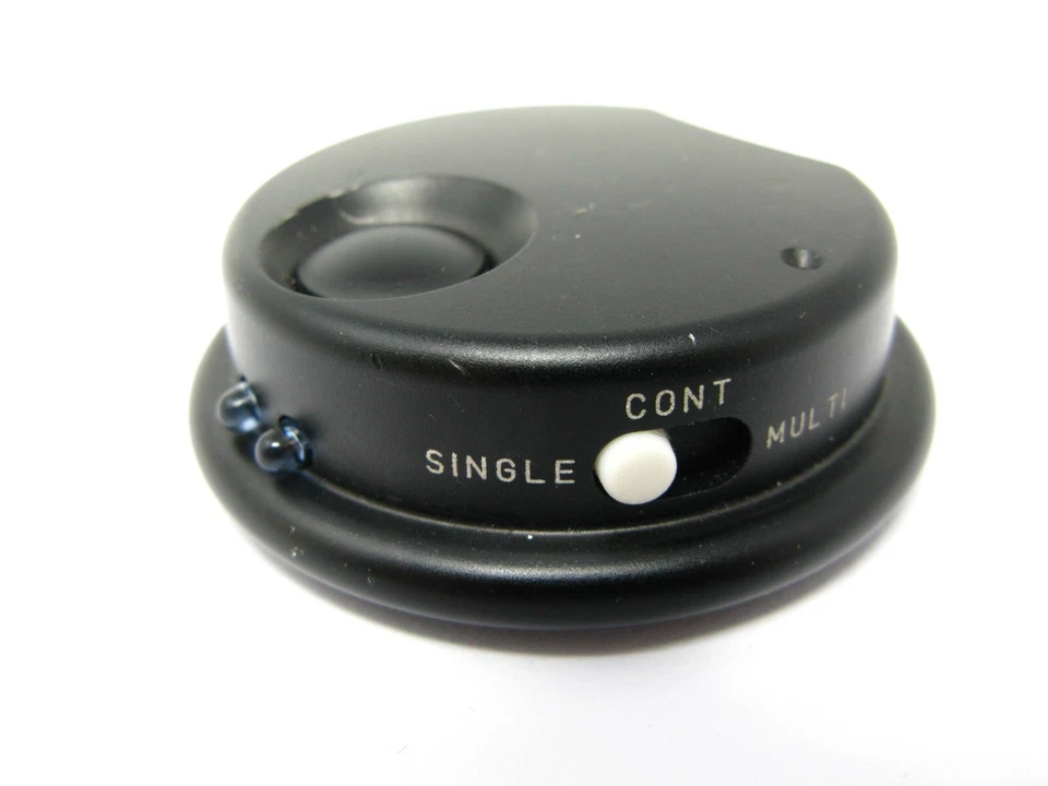 Hasselblad CW Winder Remote Control - Image 1 of 4