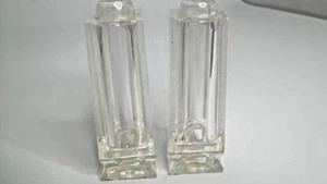 Vintage Tall and Tapper Clear Plastic Salt and Pepper Shakers - Picture 1 of 4