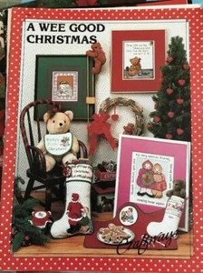 Cross Stitch Pattern Booklet: A Wee Good Christmas (Craftways) - Picture 1 of 1