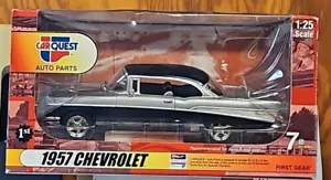 RICAMBI AUTO PRIMA MARCIA 1957 CHEVROLET ROADSTER SCALA 1:25 NUOVI IN SCATOLA - Foto 1 di 1