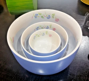 Vintage Hall's Superior Earthenware Mary Dunbar Mixing Bowl Set of 3 - Picture 1 of 4