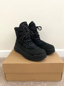 UGG Women's Terretrail Hi-top Snow Boot US Size 9 - Picture 1 of 8