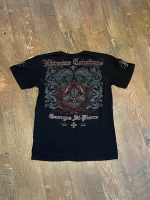 Camisa Xtreme Couture Talla Mediana Negra Roja Georges St-Pierre MMA Tapout Edgy Y2K Foto 1 de 4