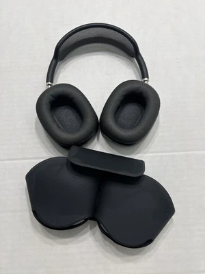 Apple AirPods Max Wireless Over-Ear Headset - Space Gray - Image 1 of 4