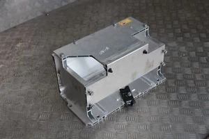 MERCEDES-BENZ C W205 C 300 Hybrid Battery Holder Box Cover A2056109701 (N160) - Picture 1 of 6
