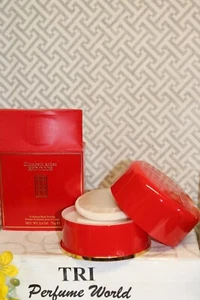 RED DOOR Perfumed Body Powder by ELIZABETH  ARDEN 2.6 oz. (75 g) - Picture 1 of 2