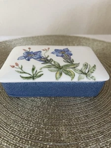 Wedgwood Bone China Trinket Box – Blue Floral Rectangular Jewellery Box – 13×9×3 - Picture 1 of 5