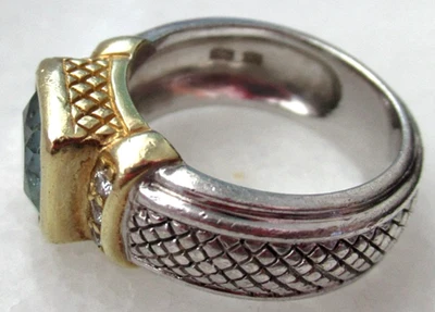 Judith Ripka  "JR TWO" Sterling Silver 18K Gold Blue Topaz & Diamond Ring Sz 7 - Image 1 of 4