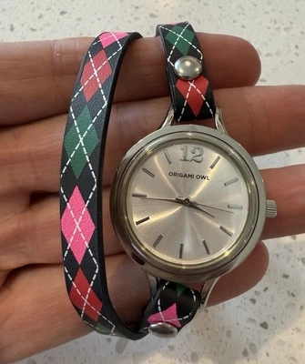 New Origami Owl Wrap Bracelet Watch Jewelry  Leather Red Pink Black Diamond - Image 1 of 4