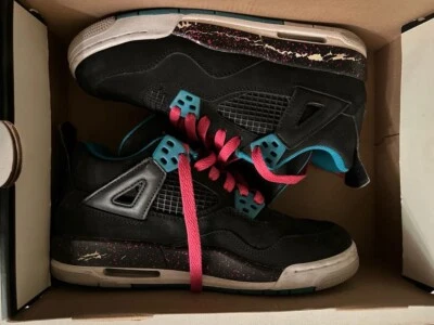 AIR JORDAN 4 RETRO (GS) Black Vivid Pink Size 4 Women’s 5.5 2012 487724-019 - Image 1 of 4