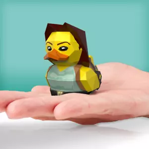 BAÑERA TUBBZ 1ª Edición MINI TOMB RAIDER LAURA CROFT pato jeep wrangler - Imagen 1 de 6