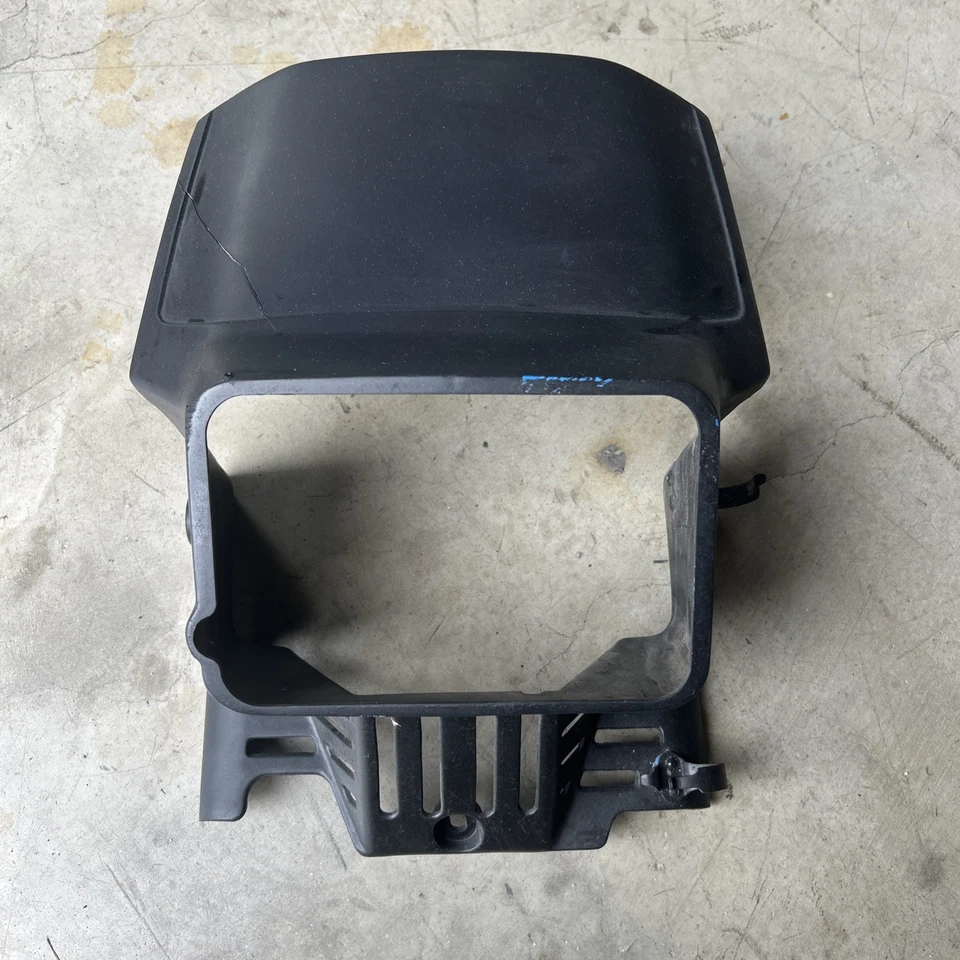 Накладка на обтекатель фары 1985 - 2005 Kawasaki KL250 KLR250 55022-1051 - Изображение 1 из 4