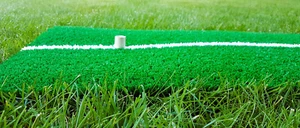 Golf Abschlagmatte Übungsmatte Golfmatte Abplatzmatte + Tee - Bild 1 von 5