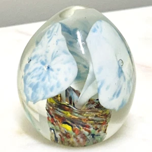 Vintage Glass Paperweight Egg Shaped Flowers Elephant Ears 2 1/2 inches - Picture 1 of 12