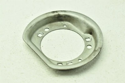 Кронштейн кольцевой горловины топливного бака 2004-2007 Subaru WRX 04-07 - Изображение 1 из 4