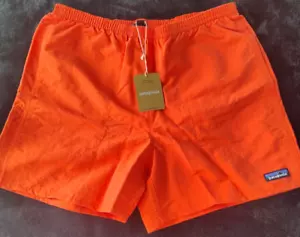 Bolsos Patagonia para hombre 5 pulgadas Pimento rojo MSPR $65 - Imagen 1 de 5