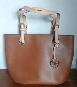 Bolso de Mano Michael Kors Jet Set de Cuero Marrón Herrajes Dorados - Imagen 1 de 7