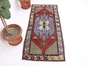 Vintage Türkischer Akzent Teppich Rot Blau Anatolisch Handgeknüpft Wolle 2,6x5,7 Fuß - Bild 1 von 10
