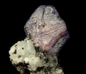 CORUNDUM var. SAPPHIRE beautiful crystal !!! ---- MADAGASCAR Zazafotsy /pc728 - Picture 1 of 10