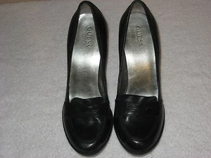 Bomba de cuero para mujer Guess by Marciano, talla 9M excelente estado - Imagen 1 de 9
