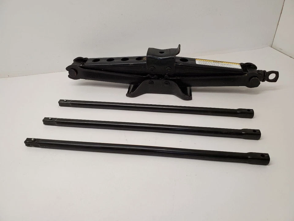 1997-2004 DODGE DAKOTA Spare Tire Jack w Tools 52019921AD 97-04     - Image 1 of 4