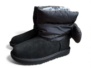 NEU KINDER UGG MAXI WELLENLÄNGE BAILEY SCHLEIFE SCHWARZ WILDLEDER GEFÜTTERTE STIEFEL US 3 - Bild 1 von 8
